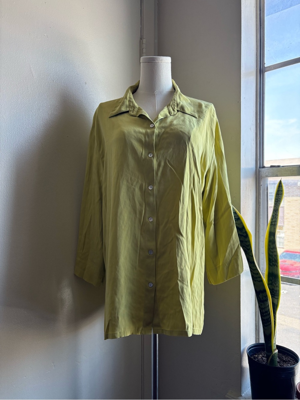 chicos design lime green silk button front